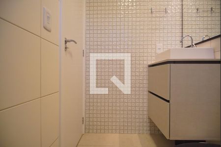 Banheiro de kitnet/studio para alugar com 1 quarto, 27m² em Rio Branco, Novo Hamburgo