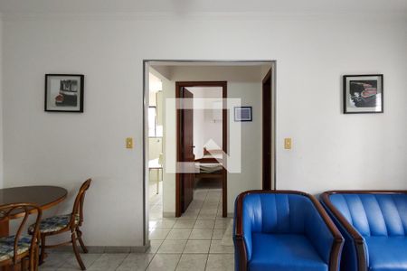 Sala de apartamento para alugar com 1 quarto, 80m² em Guilhermina, Praia Grande