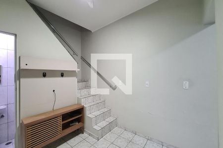 Sala de casa para alugar com 2 quartos, 50m² em Jardim Vila Formosa, São Paulo