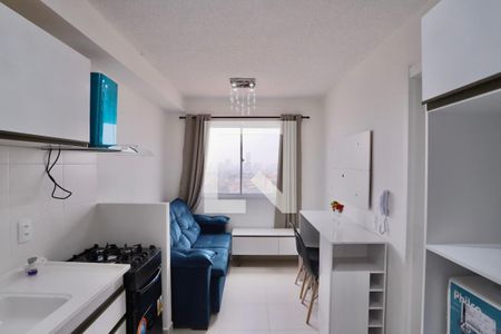 Sala/Cozinha de apartamento para alugar com 1 quarto, 25m² em Vila Cláudia, São Paulo