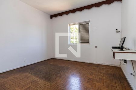 Casa à venda com 3 quartos, 180m² em Água Branca, São Paulo