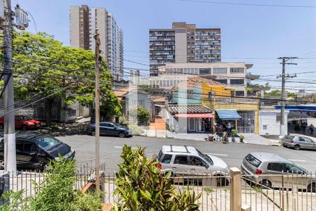 Casa à venda com 3 quartos, 180m² em Água Branca, São Paulo