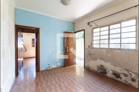Casa à venda com 4 quartos, 198m² em Vila Brasilio Machado, São Paulo