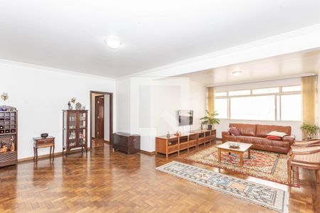 Apartamento à venda com 3 quartos, 218m² em Jardim Paulista, São Paulo