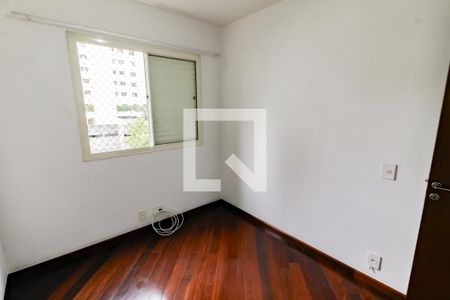 Quarto 1 de apartamento à venda com 3 quartos, 74m² em Super Quadra Morumbi, São Paulo