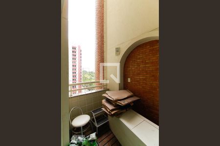 Apartamento para alugar com 2 quartos, 190m² em Jardim Analia Franco, São Paulo