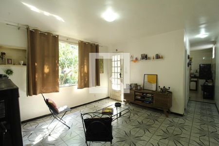 Sala de casa à venda com 2 quartos, 600m² em Tanque, Rio de Janeiro