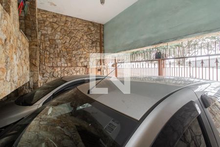 Casa à venda com 200m², 4 quartos e 2 vagas Casa à venda com 200m², 4 quartos e 2 vagasGaragem