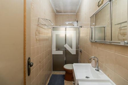 Casa à venda com 200m², 4 quartos e 2 vagas Casa à venda com 200m², 4 quartos e 2 vagasBanheiro