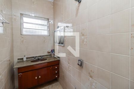 Casa à venda com 200m², 4 quartos e 2 vagas Casa à venda com 200m², 4 quartos e 2 vagasBanheiro da Suite