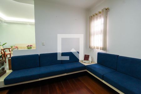 Sala de casa à venda com 4 quartos, 209m² em Vila Invernada, São Paulo