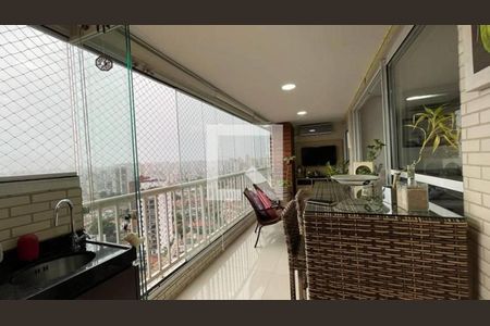 Apartamento à venda com 3 quartos, 115m² em Vila Gumercindo, São Paulo