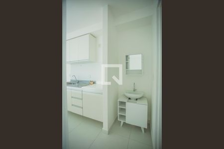 Lavabo de apartamento para alugar com 1 quarto, 31m² em Mirandópolis, São Paulo