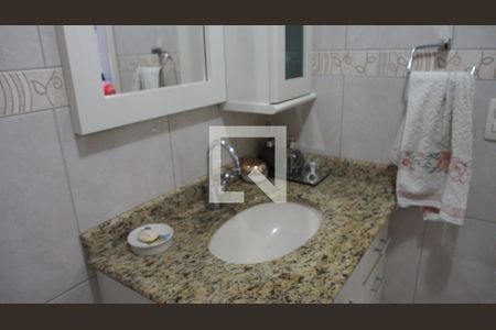 Banheiro 1 de casa à venda com 3 quartos, 176m² em Parque da Represa, Jundiaí