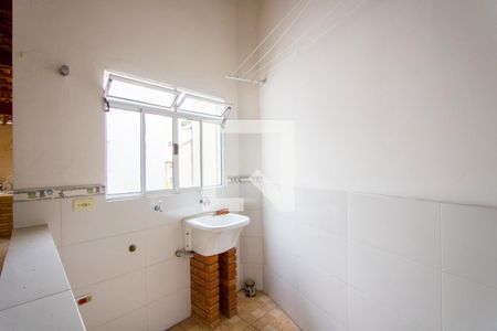 Apartamento à venda com 95m², 2 quartos e 2 vagas Apartamento à venda com 95m², 2 quartos e 2 vagasÁrea de serviço