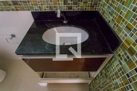 Apartamento à venda com 95m², 2 quartos e 2 vagas Apartamento à venda com 95m², 2 quartos e 2 vagasBanheiro social 1