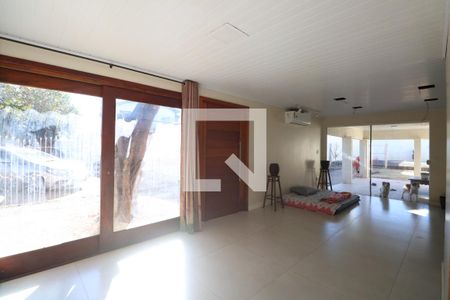 Sala de TV de casa à venda com 3 quartos, 161m² em Harmonia, Canoas