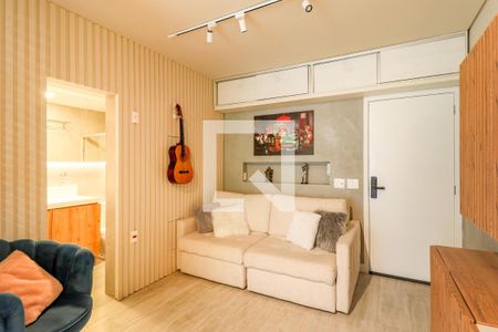 Sala/Quarto de kitnet/studio à venda com 1 quarto, 42m² em Campo Belo, São Paulo