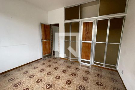 Quarto de casa para alugar com 2 quartos, 360m² em Jardim Primavera, Duque de Caxias