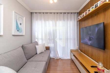 Sala de Estar de apartamento à venda com 2 quartos, 56m² em Vila Dionisia, São Paulo