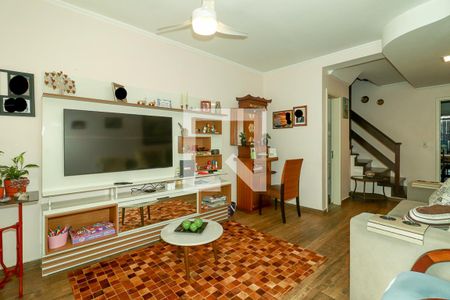 Sala de casa para alugar com 3 quartos, 130m² em Jardim Itu, Porto Alegre