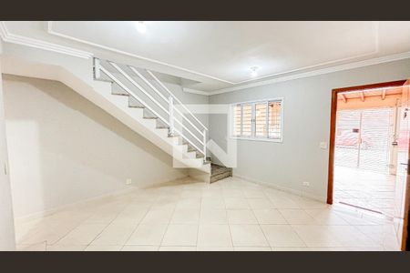 Sala de casa à venda com 3 quartos, 90m² em Jardim Ocara, Santo André