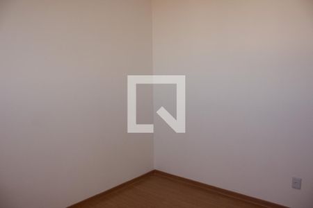 Quarto 1 de apartamento à venda com 2 quartos, 42m² em Chácaras Reunidas Santa Terezinha, Contagem