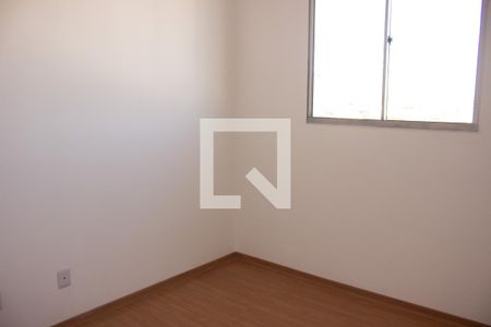 Quarto 1 de apartamento para alugar com 2 quartos, 42m² em Chácaras Reunidas Santa Terezinha, Contagem