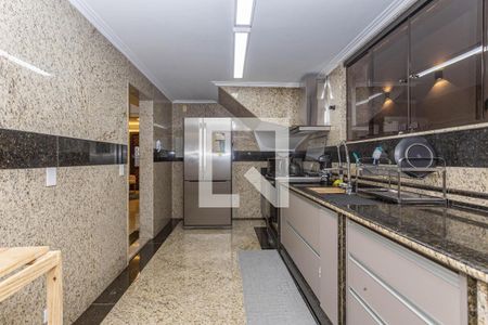 Casa à venda com 3 quartos, 180m² em Jabaquara, São Paulo