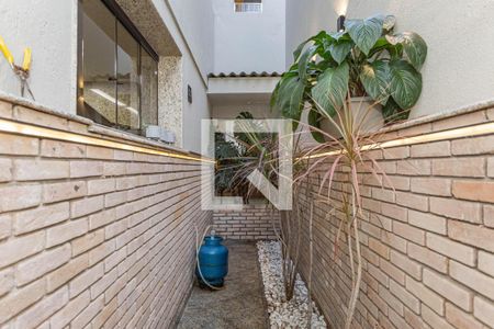 Casa à venda com 3 quartos, 180m² em Jabaquara, São Paulo