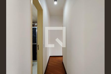 Corredor de apartamento para alugar com 2 quartos, 58m² em Tijuca, Rio de Janeiro