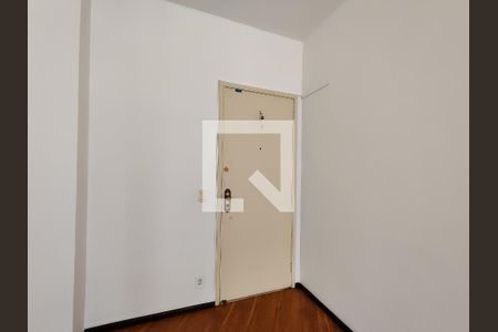 Entrada de apartamento para alugar com 2 quartos, 58m² em Tijuca, Rio de Janeiro