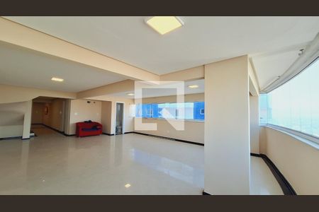 Sala 1 de apartamento para alugar com 3 quartos, 293m² em Tupi, Praia Grande