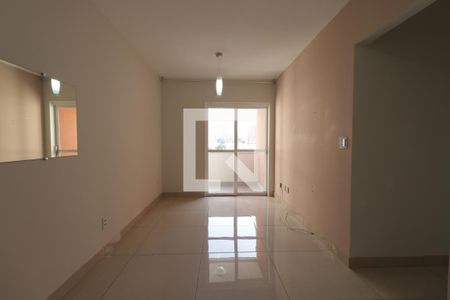 Sala de apartamento para alugar com 3 quartos, 79m² em Centro, Ribeirão Preto
