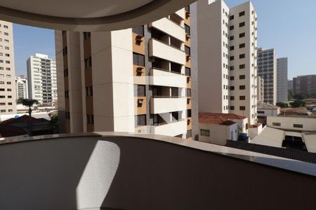 Sala - Sacada de apartamento para alugar com 3 quartos, 79m² em Centro, Ribeirão Preto