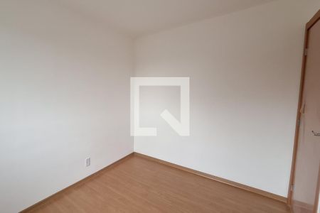 Quarto de apartamento para alugar com 2 quartos, 46m² em Jardim Primavera, Duque de Caxias