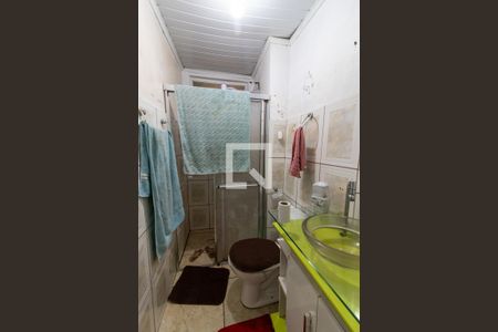 Banheiro de apartamento à venda com 3 quartos, 70m² em Santa Rosa de Lima, Porto Alegre