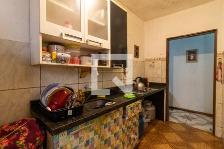 Cozinha de apartamento à venda com 3 quartos, 70m² em Santa Rosa de Lima, Porto Alegre