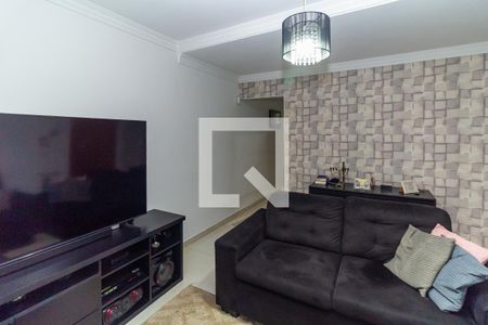 Sala de casa à venda com 3 quartos, 137m² em Vila Ivone, São Paulo