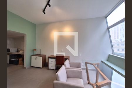 Apartamento à venda com 32m², 1 quarto e sem vagaSala/Quarto