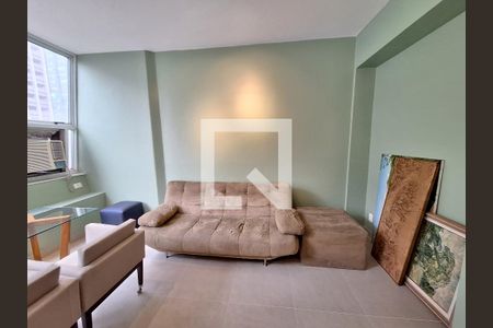 Apartamento à venda com 32m², 1 quarto e sem vagaSala/quarto