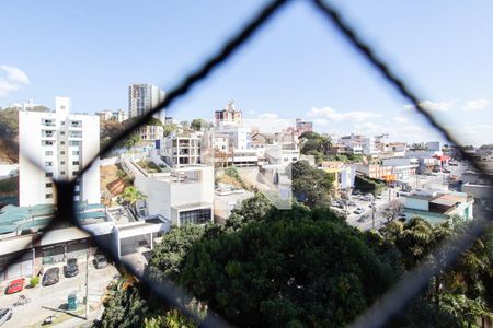 Vista da Sala de apartamento à venda com 3 quartos, 90m² em Ouro Preto, Belo Horizonte