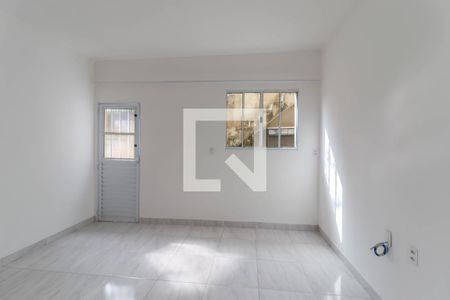 Sala de casa para alugar com 2 quartos, 80m² em Jardim Copacabana, Jundiaí