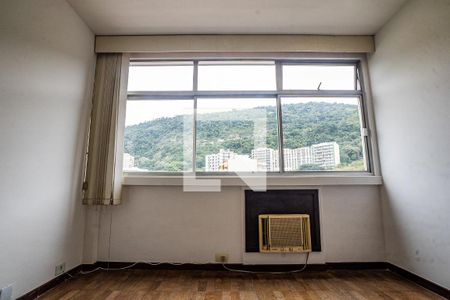 Sala de apartamento à venda com 3 quartos, 110m² em Laranjeiras, Rio de Janeiro