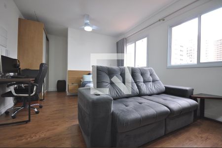 Sala/Quarto de apartamento para alugar com 1 quarto, 27m² em Vila Mazzei, São Paulo