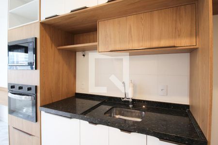 Cozinha de kitnet/studio à venda com 1 quarto, 24m² em Vila Olímpia, São Paulo