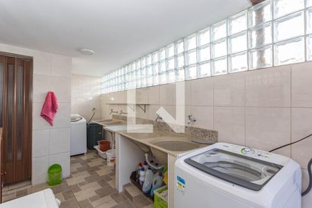 Casa à venda com 5 quartos, 171m² em Jardim Prudência, São Paulo