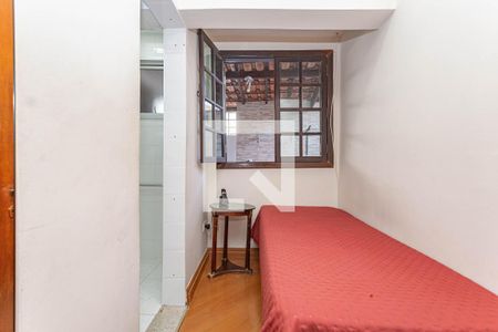 Casa à venda com 5 quartos, 171m² em Jardim Prudência, São Paulo
