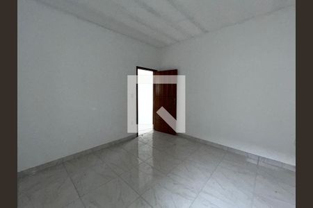 Quarto 1 de casa para alugar com 2 quartos, 70m² em Irajá, Rio de Janeiro