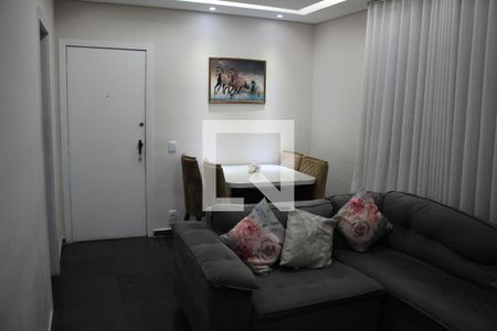 Sala de apartamento à venda com 3 quartos, 66m² em Amazonas, Contagem